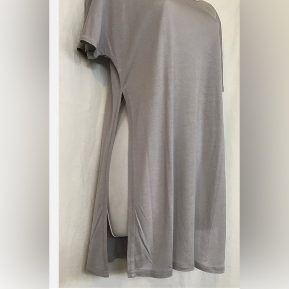 Alo Yoga Dreamer Short Sleeve Top m, Flow & Go. Alloy Gray NWT - Picture 3 of 6